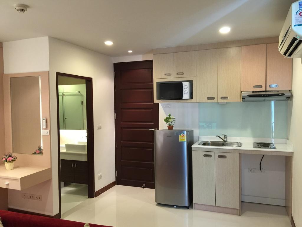 Art Patong Residence Phuket Exteriör bild