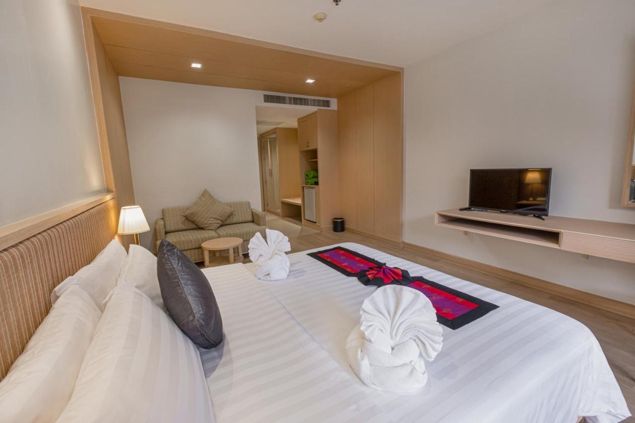 Art Patong Residence Phuket Exteriör bild
