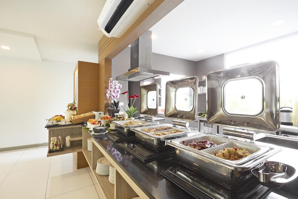 Art Patong Residence Phuket Exteriör bild