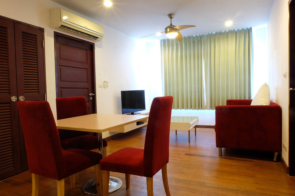 Art Patong Residence Phuket Exteriör bild