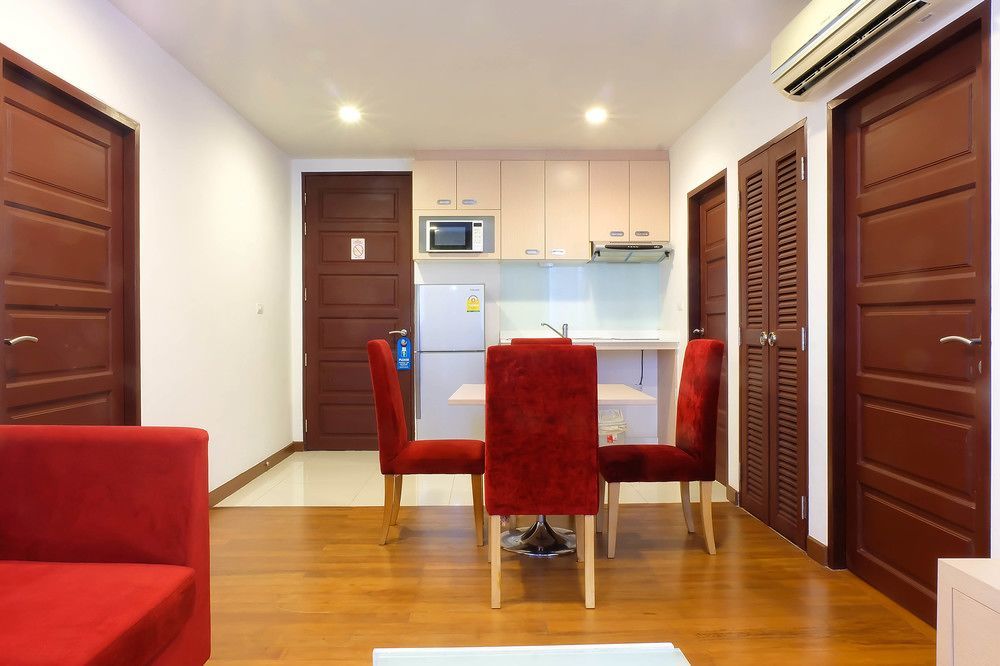 Art Patong Residence Phuket Exteriör bild